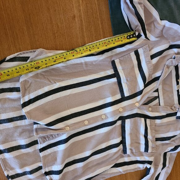 Alexander Jordan button up - Picture 8 of 10